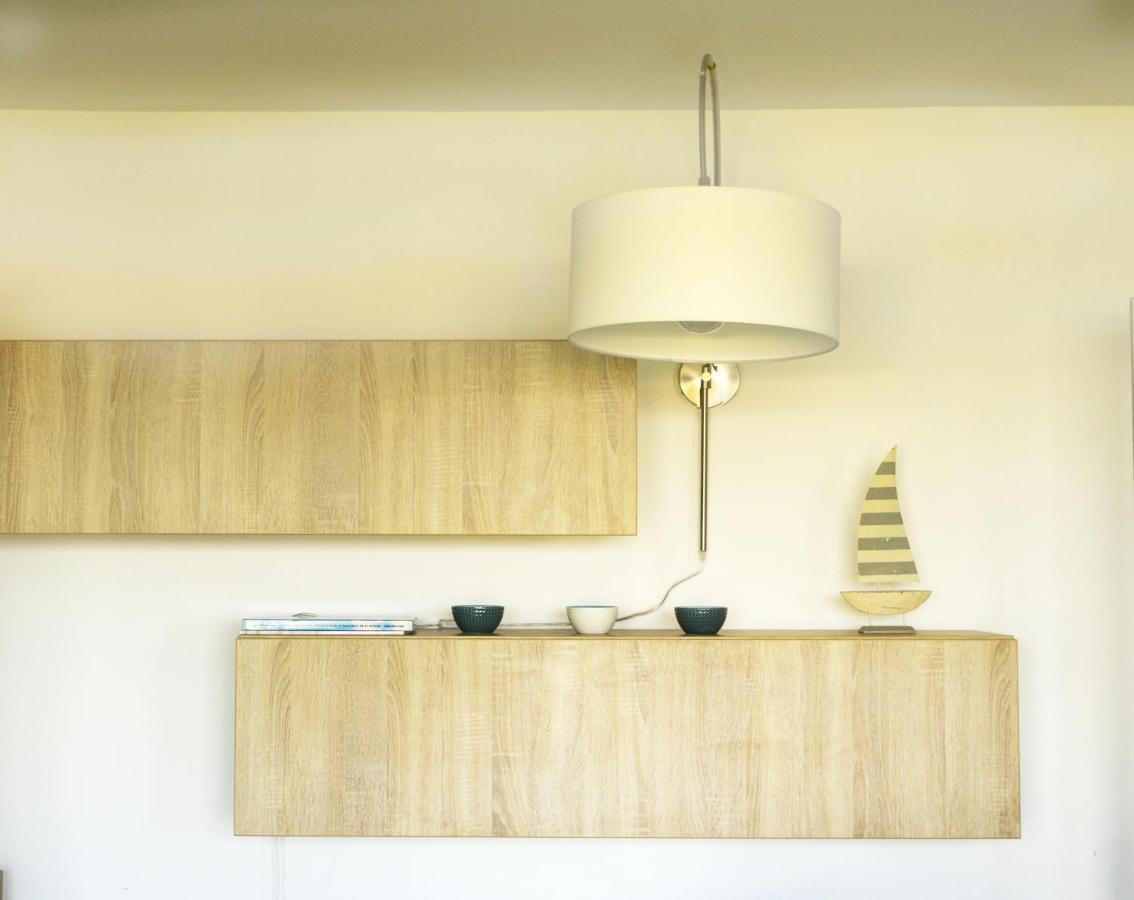 Le Bord De Apartment