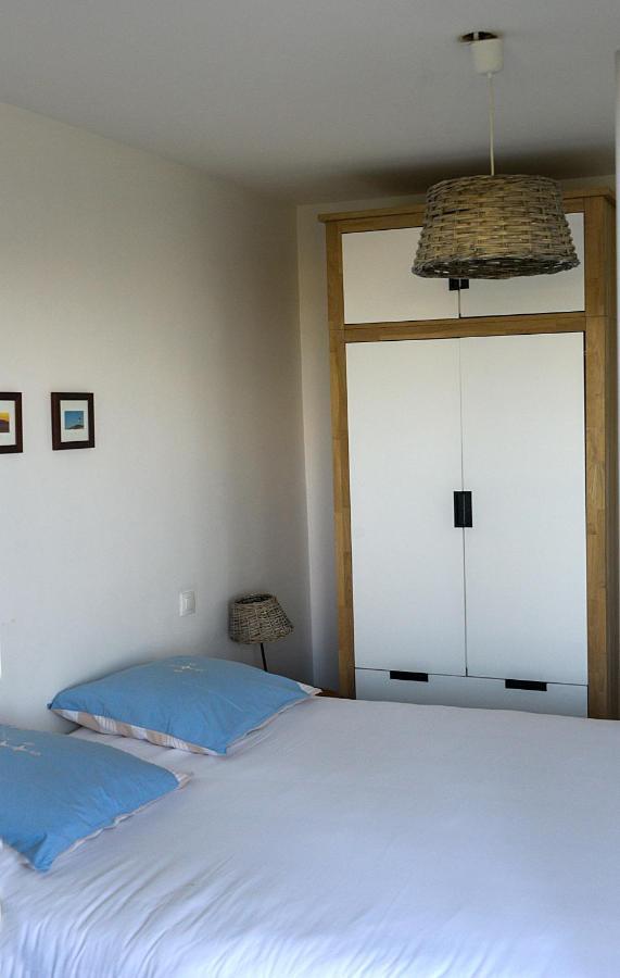 Le Bord De * Calais